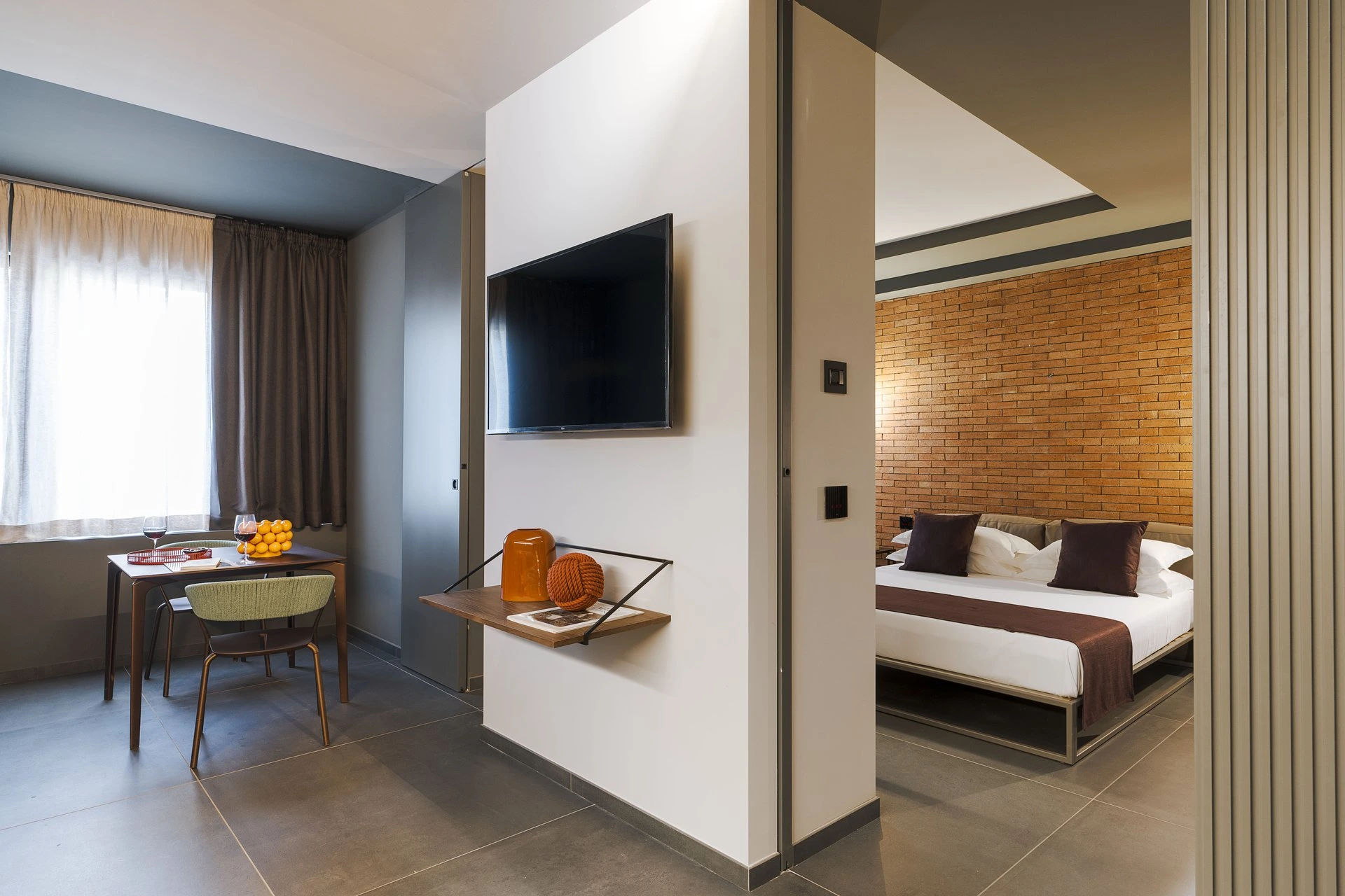 suite con vasca e doccia Catania Smart Hotel